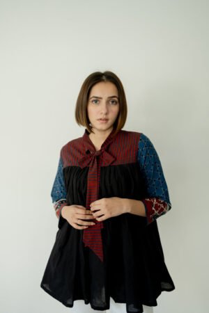 Swirl Around Top - Black - Image 6